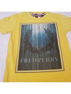⭐FRED Perry Tee Shirt